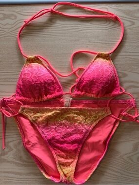 Victoria's Secret Pink & Yellow Ombre Lace Bikini